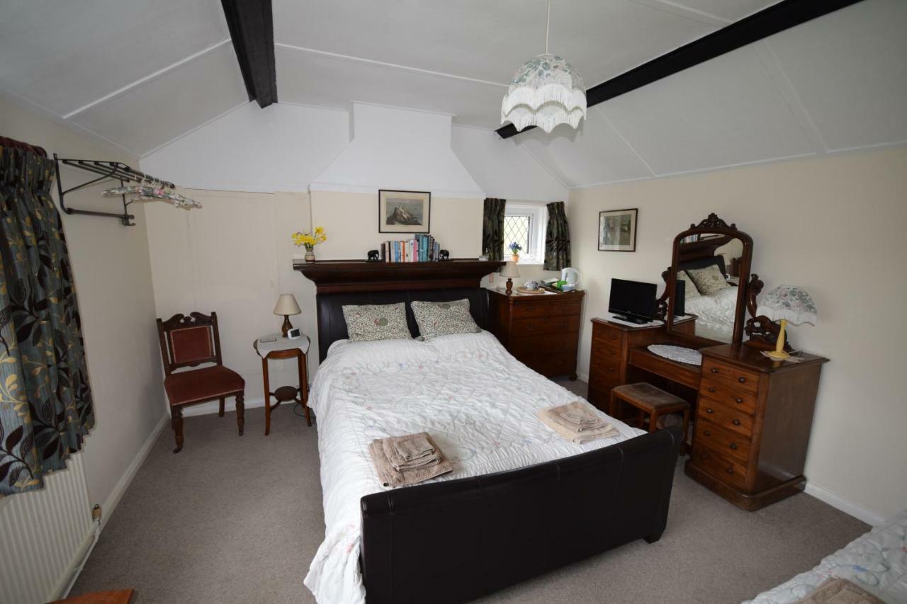 Bed and Breakfast Bournestream Withycombe Экстерьер фото
